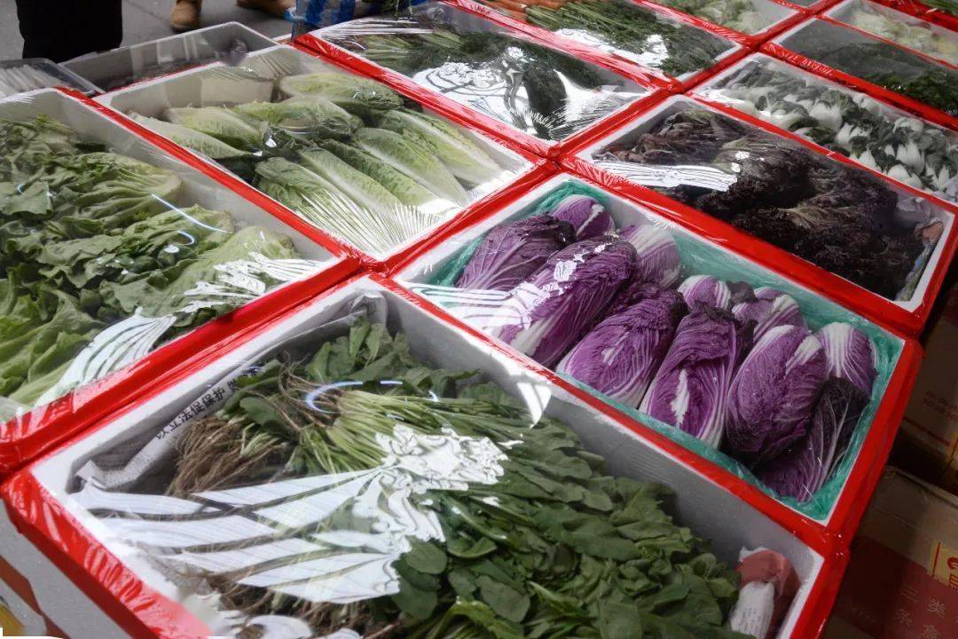 【市场动态】气温回升“春菜”扎堆上市，新发地市场蔬菜供应充足价格稳定
