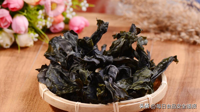 小心，武汉通报15批问题食品，含豇豆、裙带菜、茶树菇、山楂