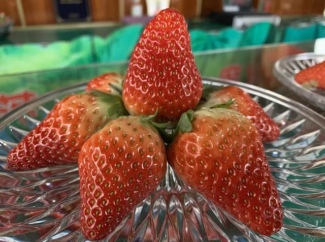 双流冬草莓熟了！约