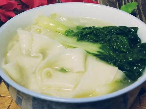 淮南有名的“黄心乌菜”，不用炒不用煮，3分钟上桌，一盘不够吃